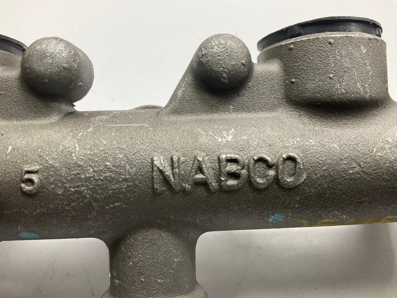 REMAN. Bendix R11967 NABCO Brake Master Cylinder