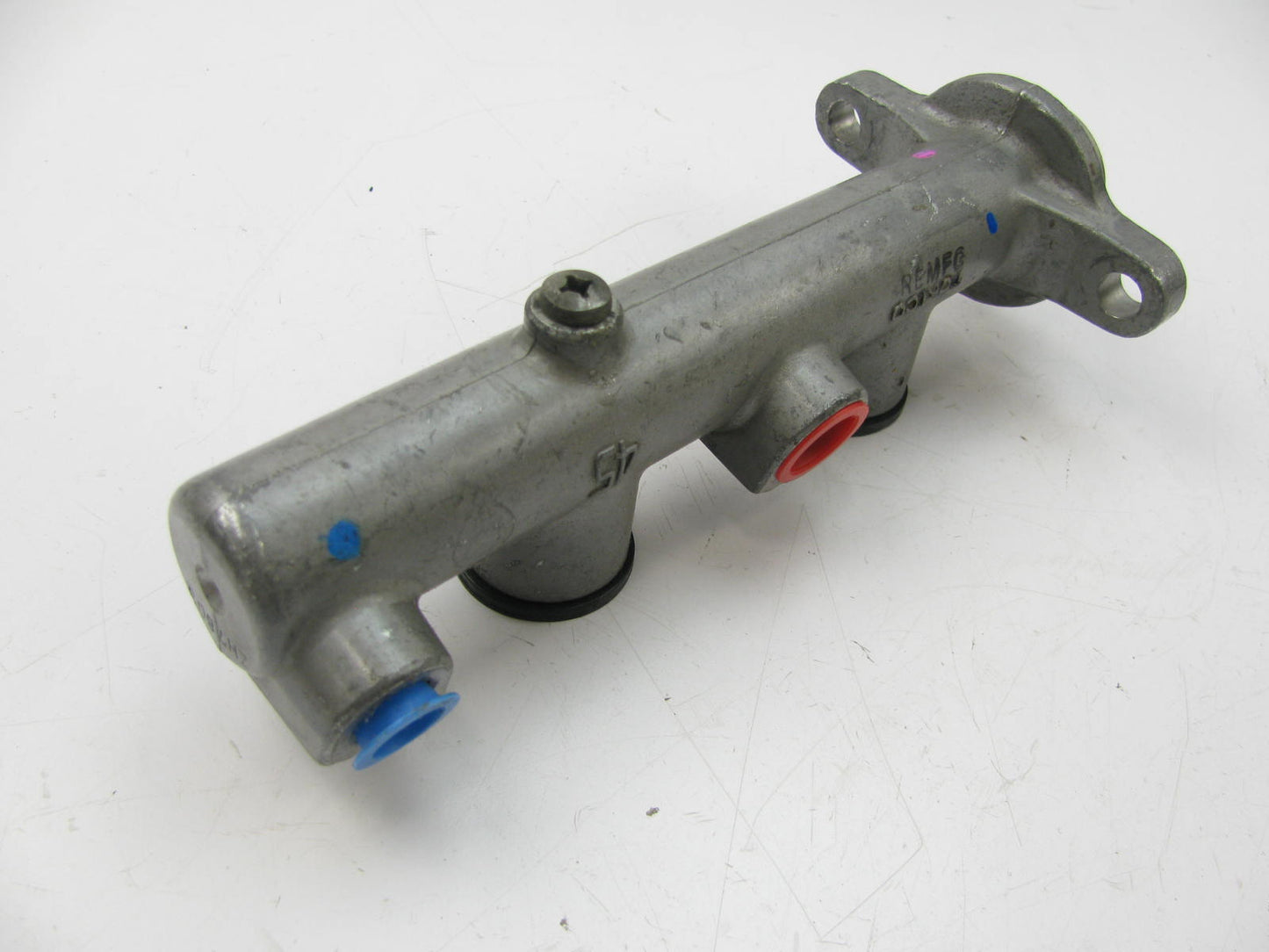 REMAN Bendix Brake Master Cylinder W/O Reservoir