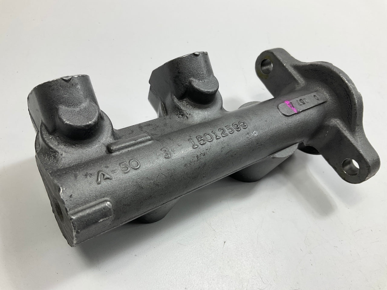 REMAN. Bendix R 12906 Brake Master Cylinder