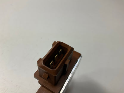Beru 0040401027 / ZM027 Ignition Control Module