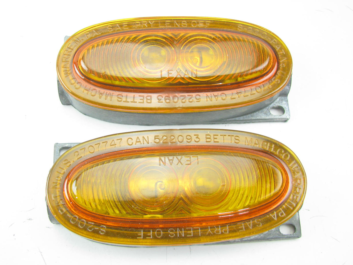 (2) Betts 211002 Amber B21 Aluminum Low Profile Side Marker Clearance Lamp Light