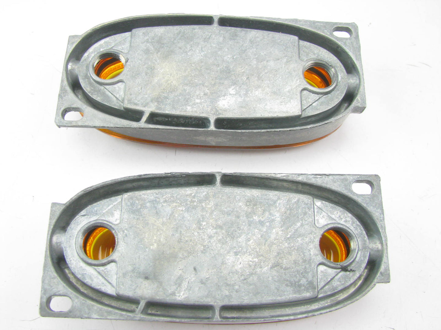 (2) Betts 211002 Amber B21 Aluminum Low Profile Side Marker Clearance Lamp Light