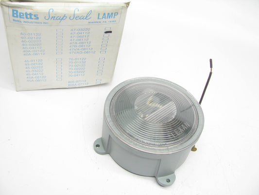 Vintage Betts Surface Mount Backup Lamp Light 47-04112  47-SERIES