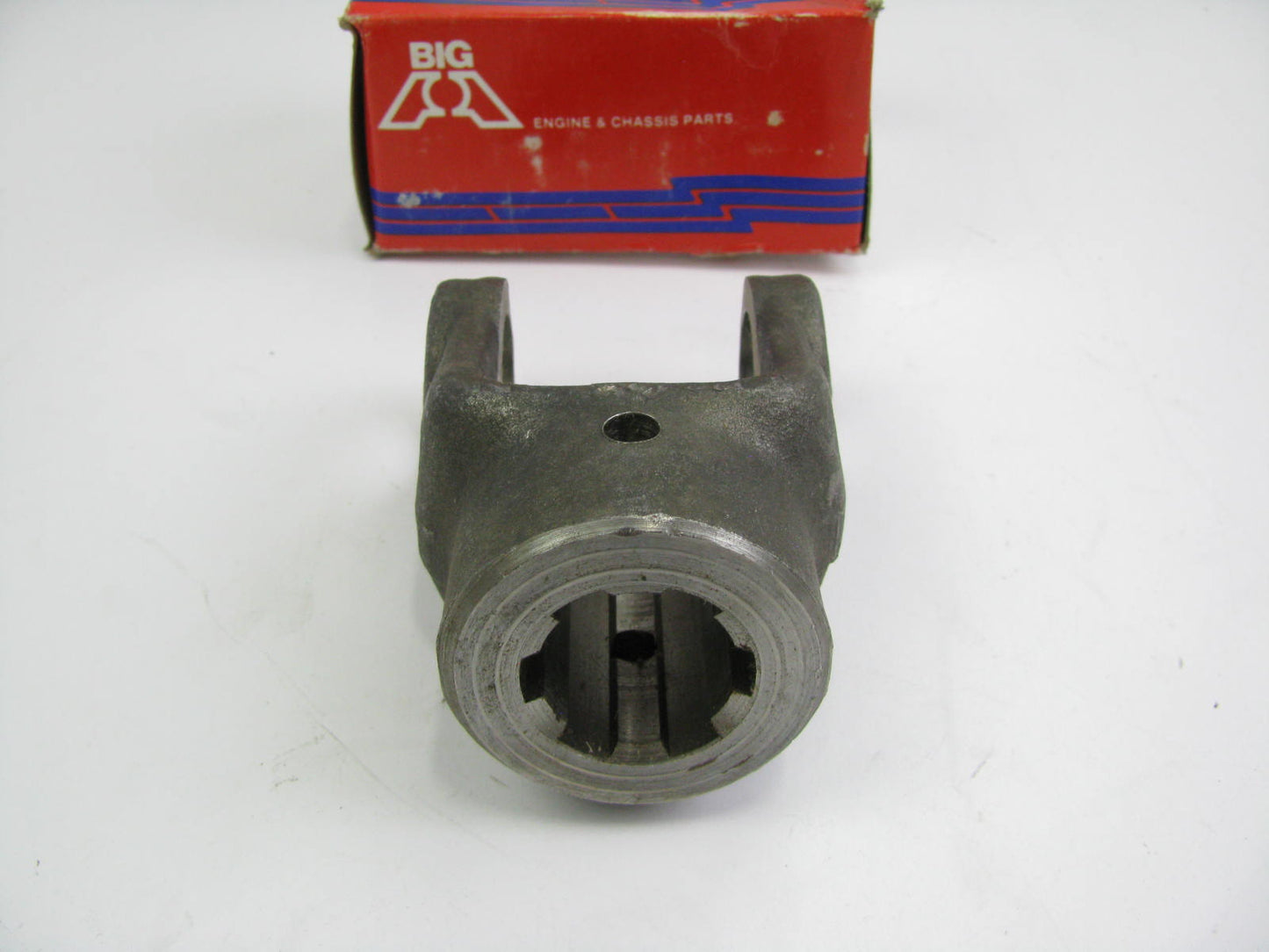 Big A 21207 Splined End Yoke 20-9132  NEAPCO 1 -3/8 6 SPLINE W/PINHOLE