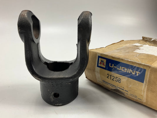 Big A 21258 1-3/8'' Series 2200 Double Keyway Yoke - Round Bore Replaces 22-1219