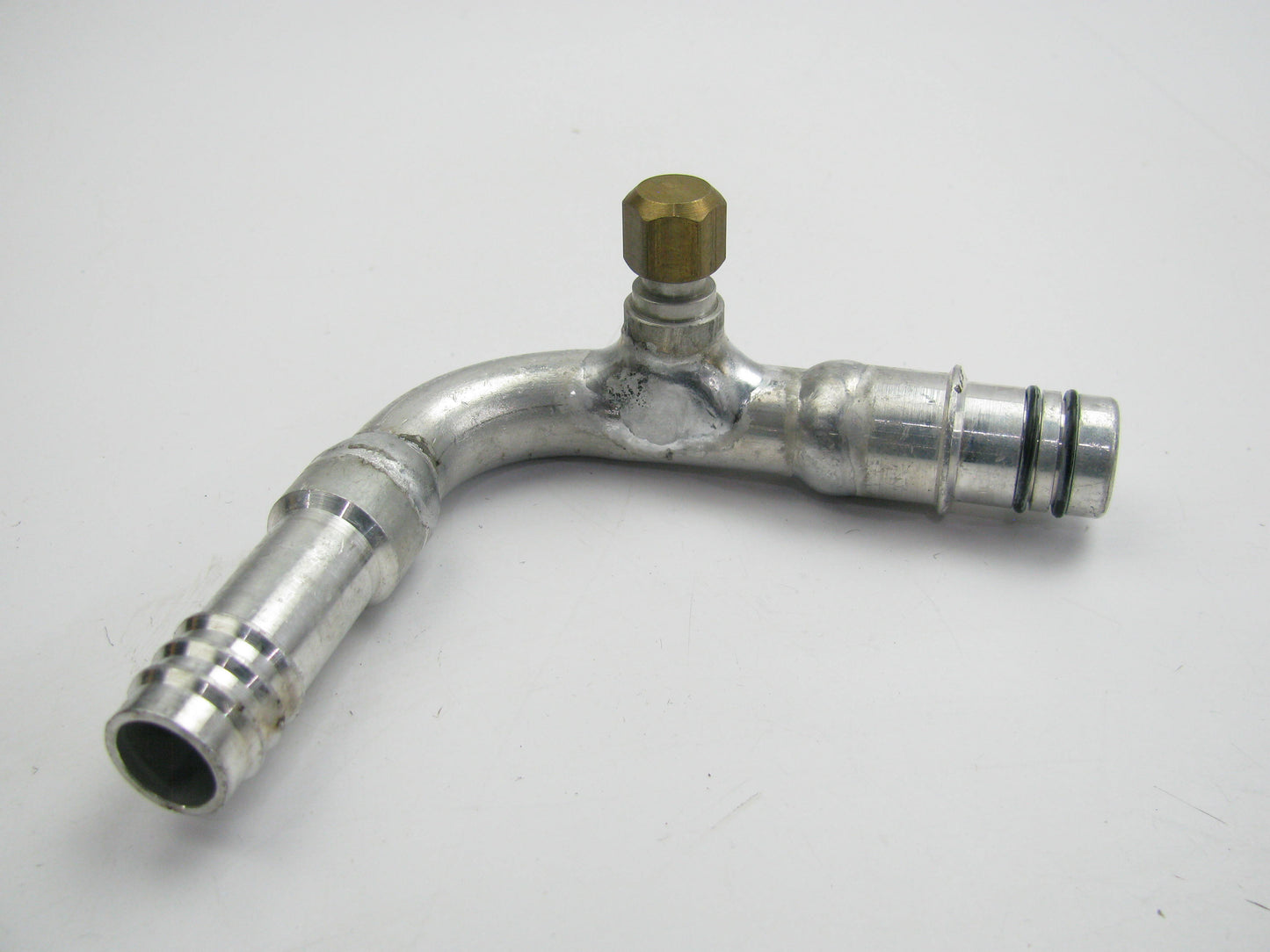 Big A A7453 90 Deg Male W/ 1/4'' Charge Port 12# Hose 5/8'' Fitting 3/4'' Coupling