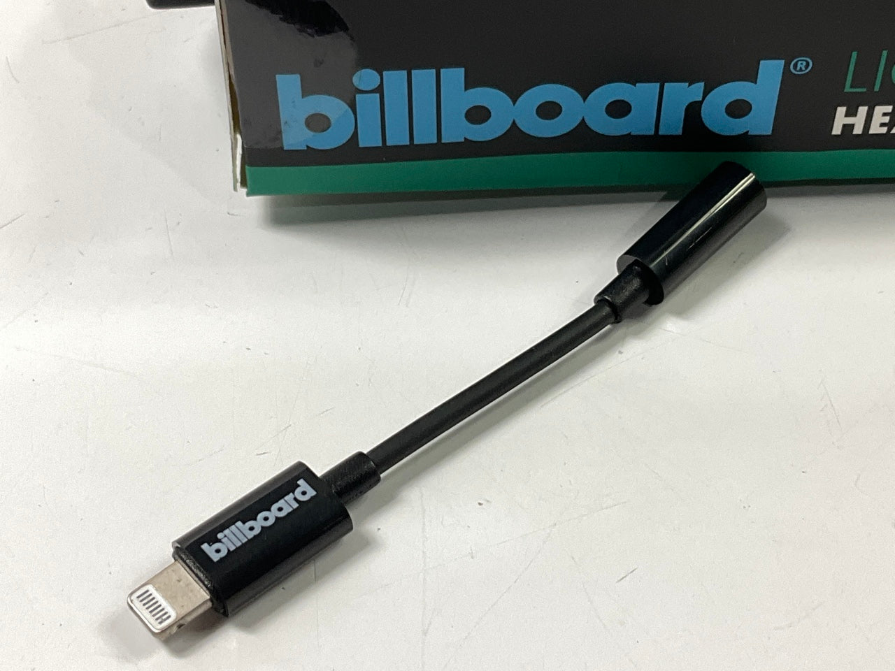 Billboard BB664 Lightning To 3.5mm Headphone Jack Adapter