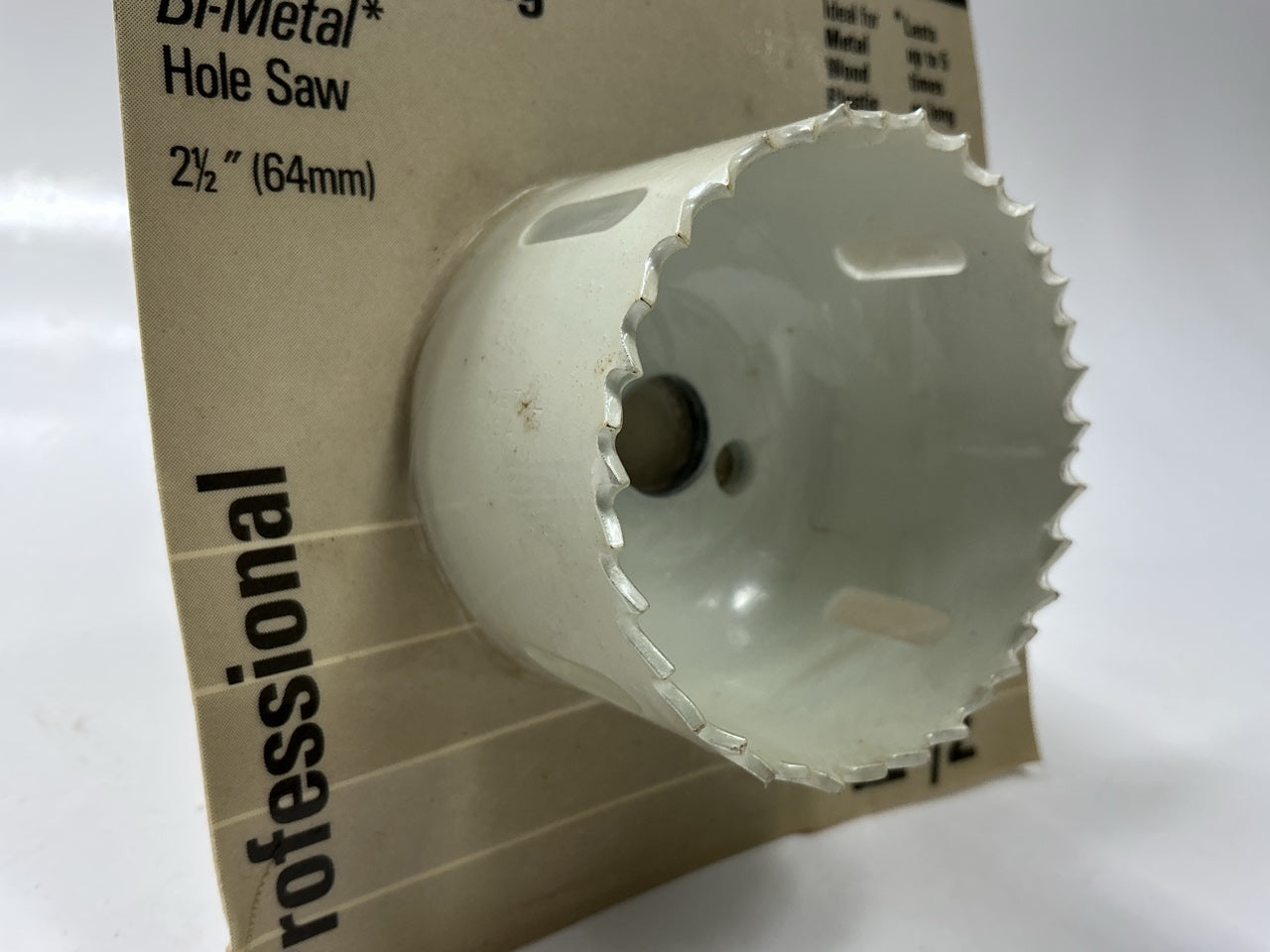 Black & Decker 71-284 2- 1/2'' BI-Metal Pro Hole Saw (Cuts Metal Wood & Plastic)