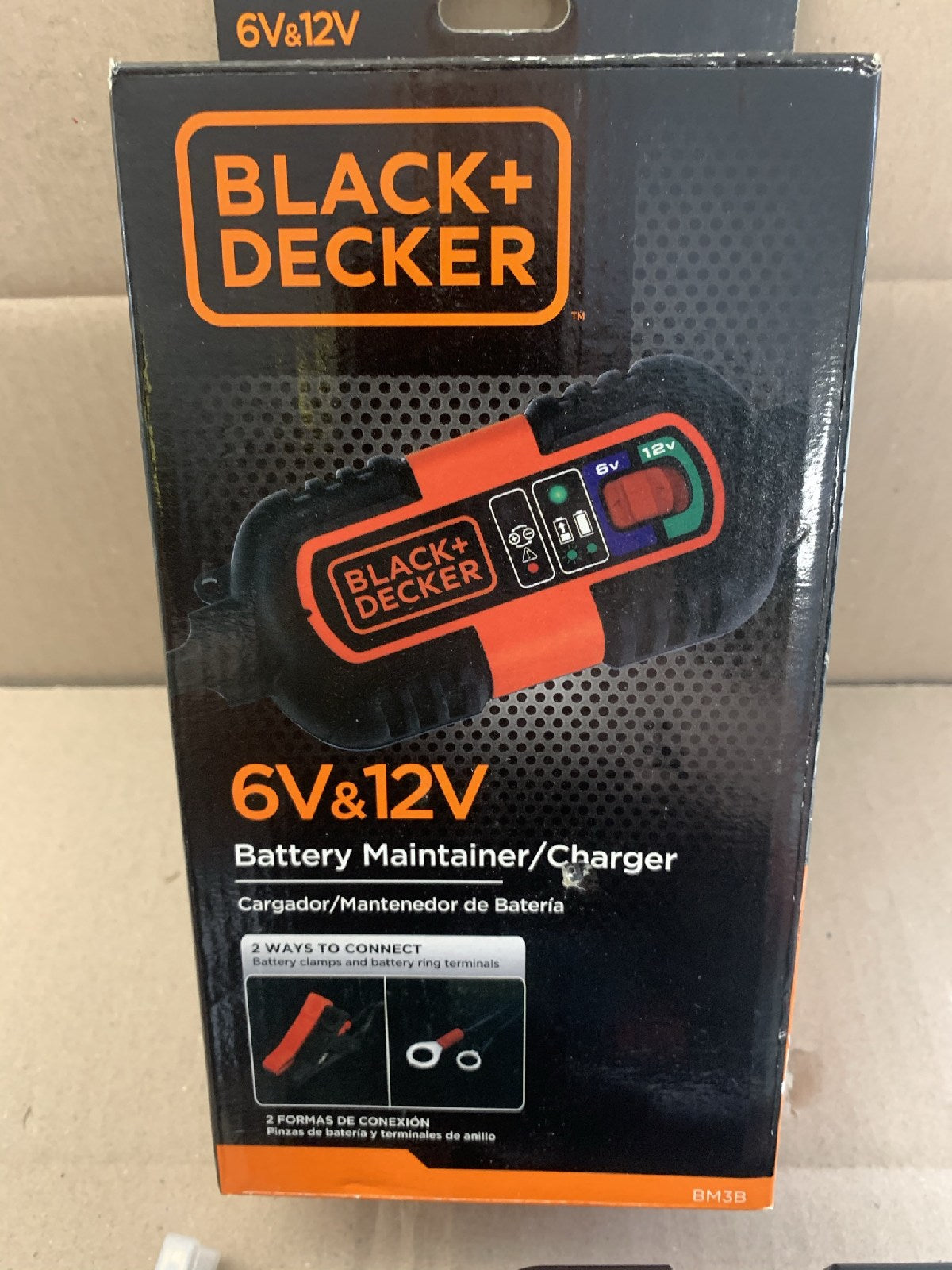 BLACK+DECKER BM3B Fully Automatic 6V/12V Battery Charger/Maintainer Cable Clamps