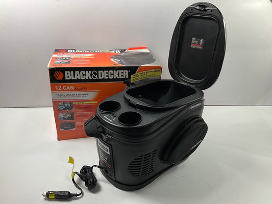 BLACK+DECKER TC212B Portable Travel Cooler / Warmer With 12V DC Power Adapter