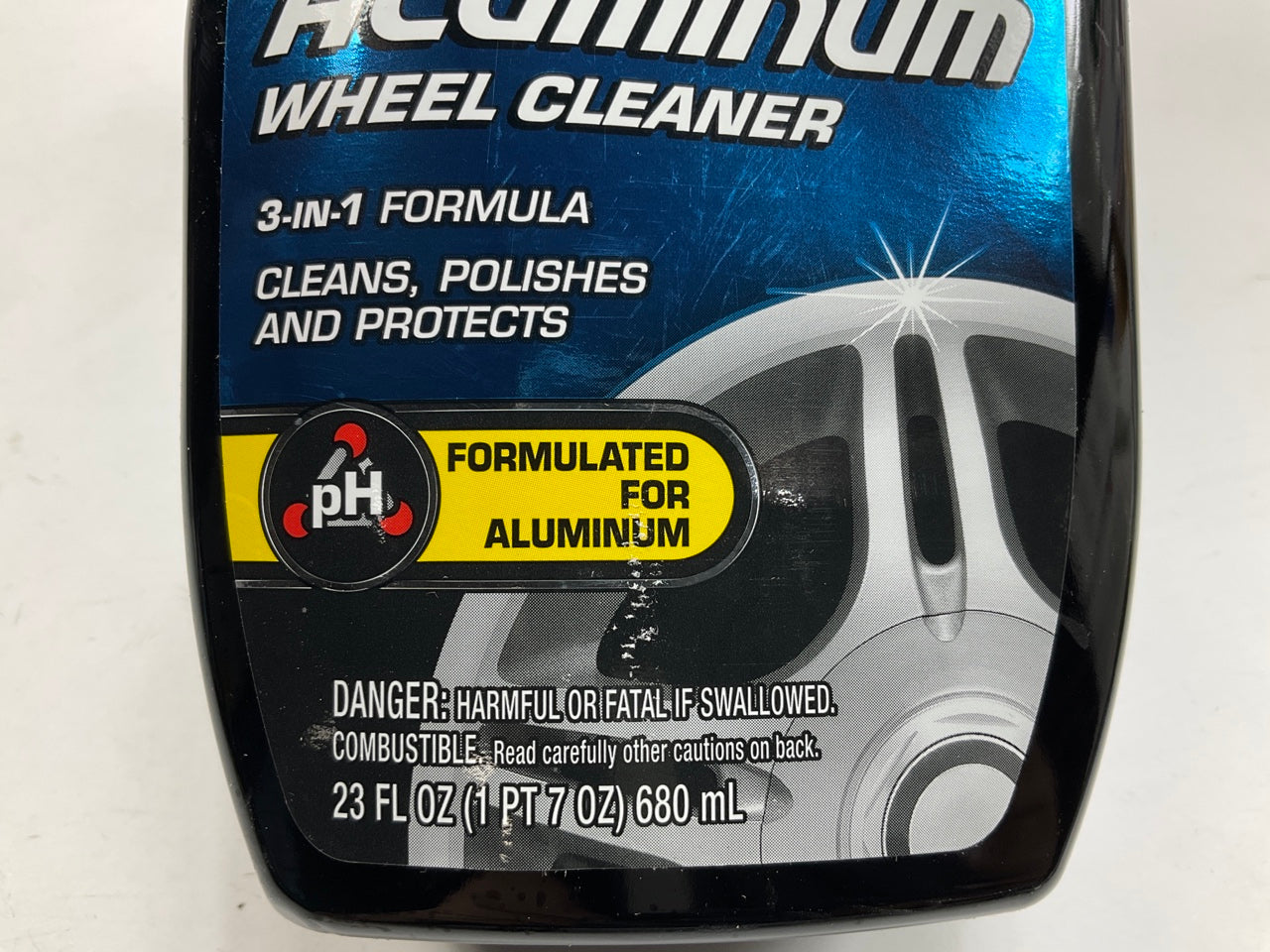 (4) Black Magic 120004 3-In-1 Aluminum Wheel Cleaner, Polisher & Protectant 23oz