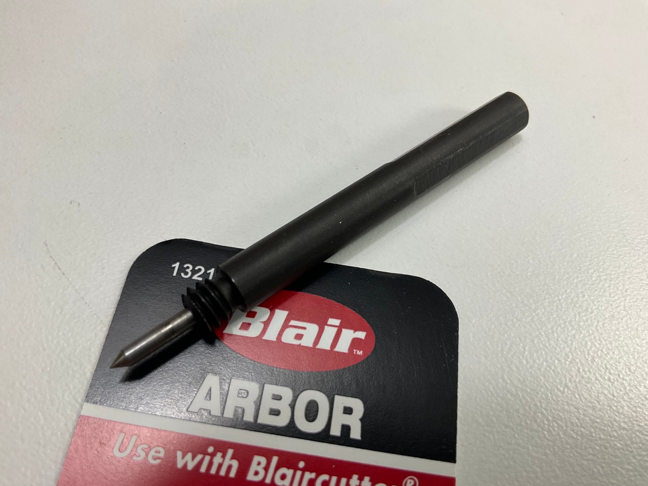 Blair 13216 1/4'' Hole Cutter Arbor With Retractable Pilot Pin