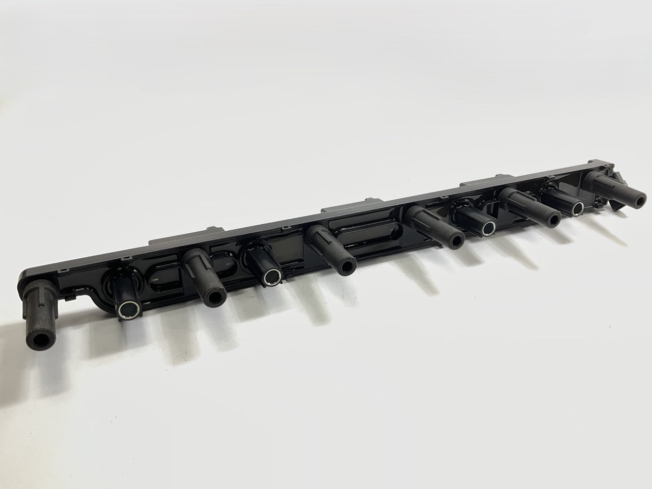 MINOR CONNECTOR DAMAGE - Blue Streak UF296 Ignition Coil