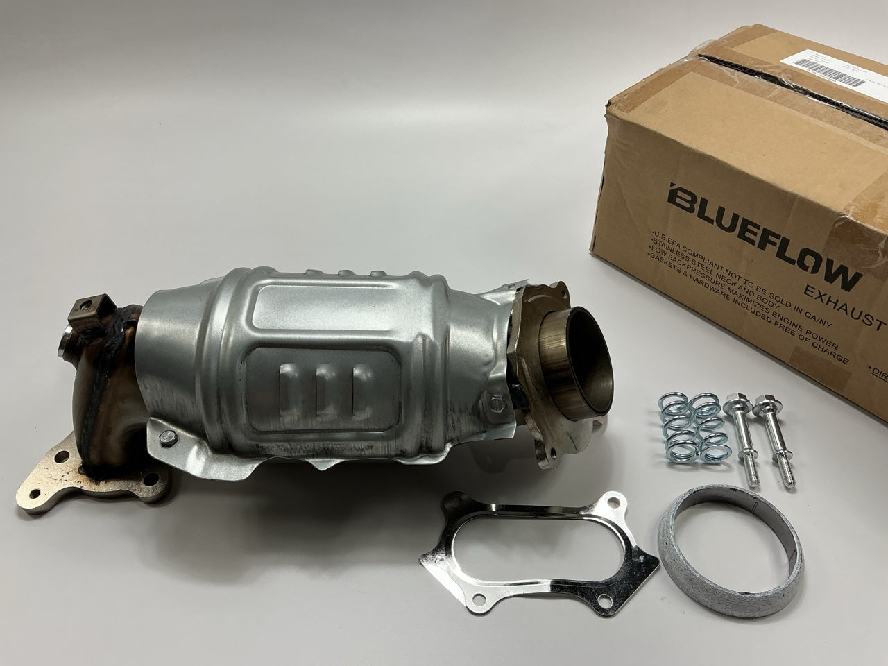 Blueflow 2021301 Front Catalytic Converter For 2008-2012 Honda Accord 2.4L