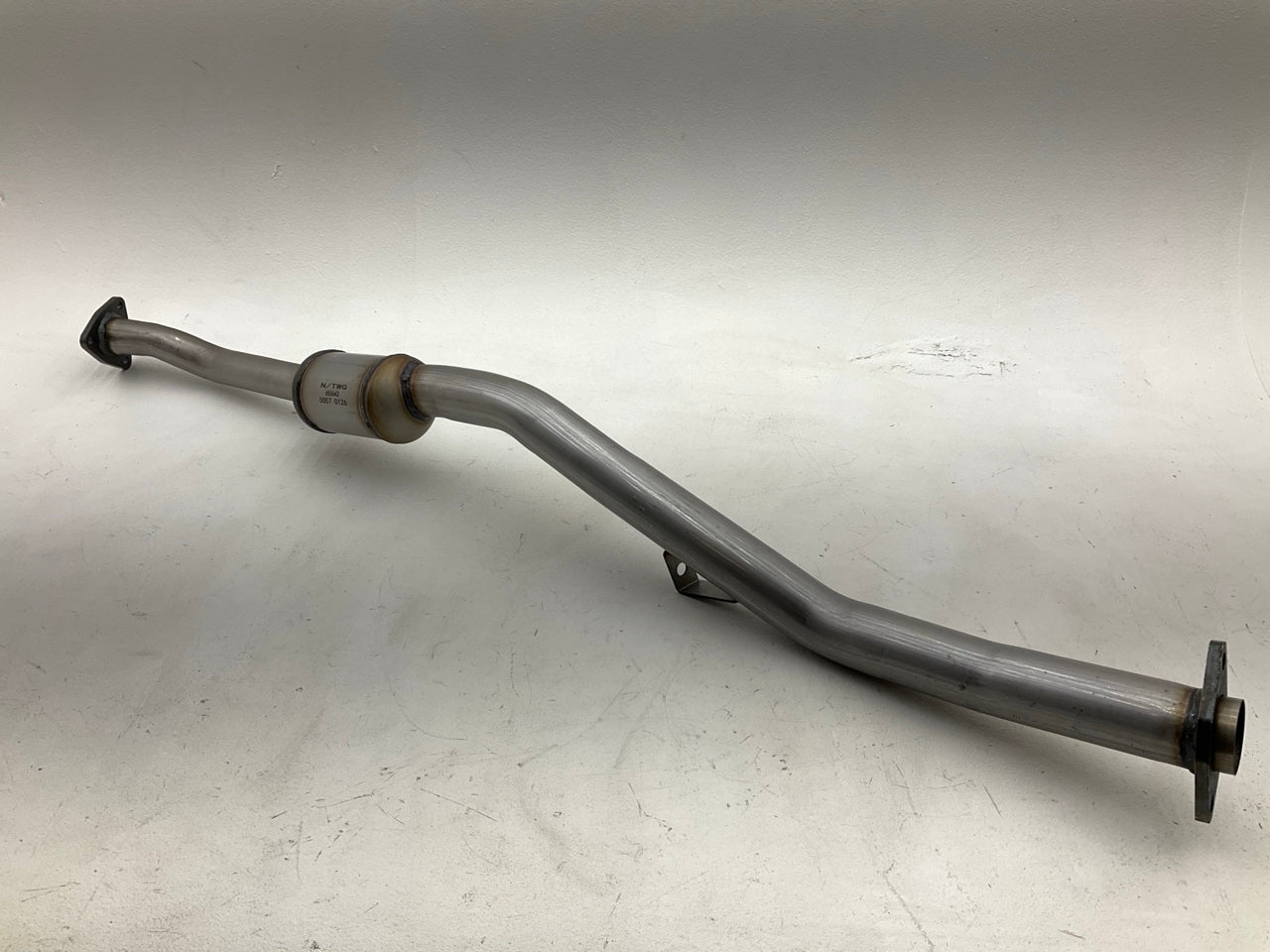 Blueflow 655643 Rear Catalytic Converter For 2013-2014 Subaru Legacy