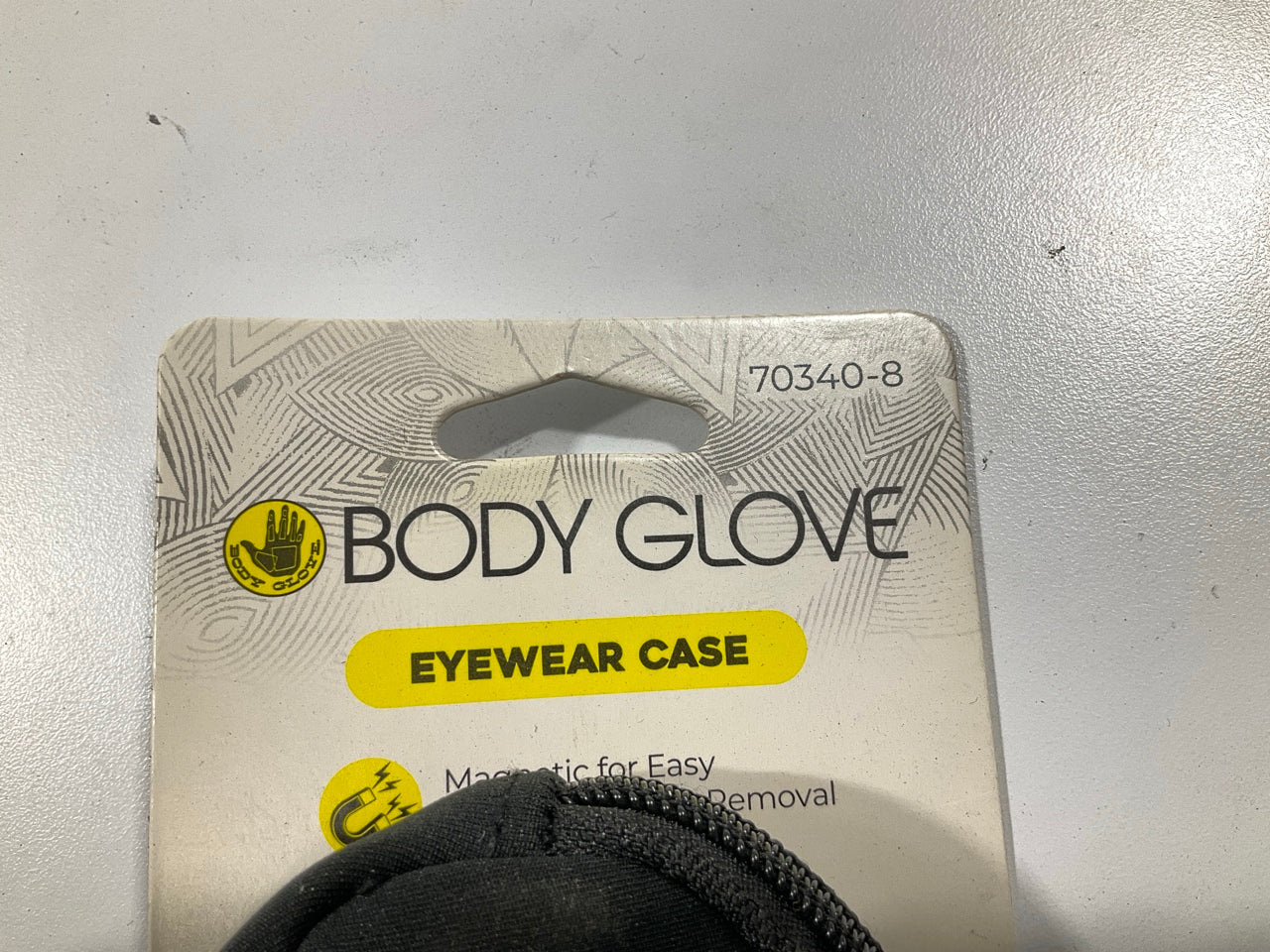 Body Glove 70340-8 Magnetic Sunglasses Eye Wear Glasses Storage W/ Clip