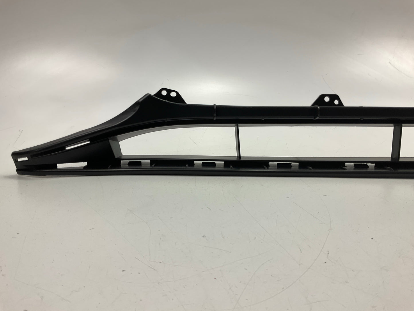 AFTERMARKET - FRONT Lower Center Bumper Grille - AU1036109
