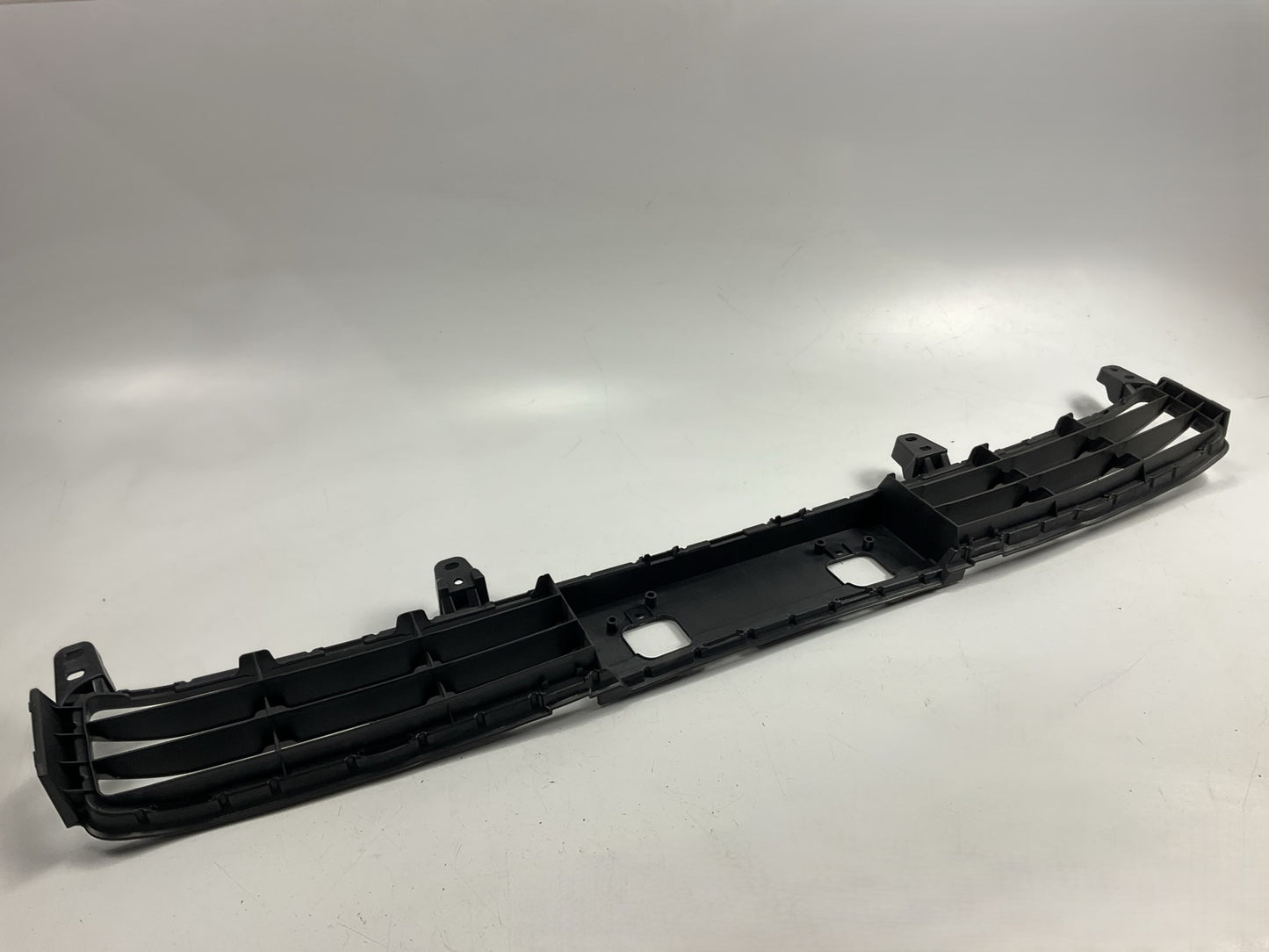 AFTERMARKET - Front Bumper Cover Grille 2013-15 Toyota Land Cruiser - TO1036154