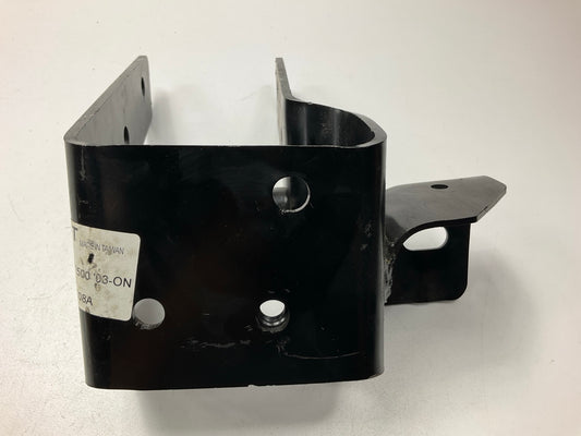 AFTERMARKET - Front Right Passenger Side Bumper Bracket 04-06 Chevy/GMC HD
