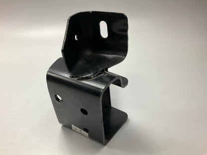 AFTERMARKET - Front Right Passenger Side Bumper Bracket 04-06 Chevy/GMC HD