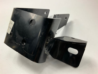AFTERMARKET - Front Right Passenger Side Bumper Bracket 04-06 Chevy/GMC HD