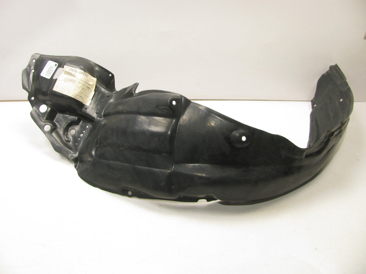 NEW AFTERMARKET 12475-00632 FRONT LEFT Fender Liner Splash Guard For 09-10 Vibe