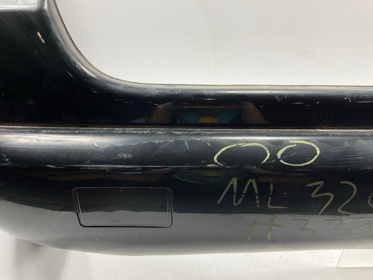 USED OUT OF BOX - Rear Bumper Cover For 1998-2001 Mercedes ML430 ML320 W160