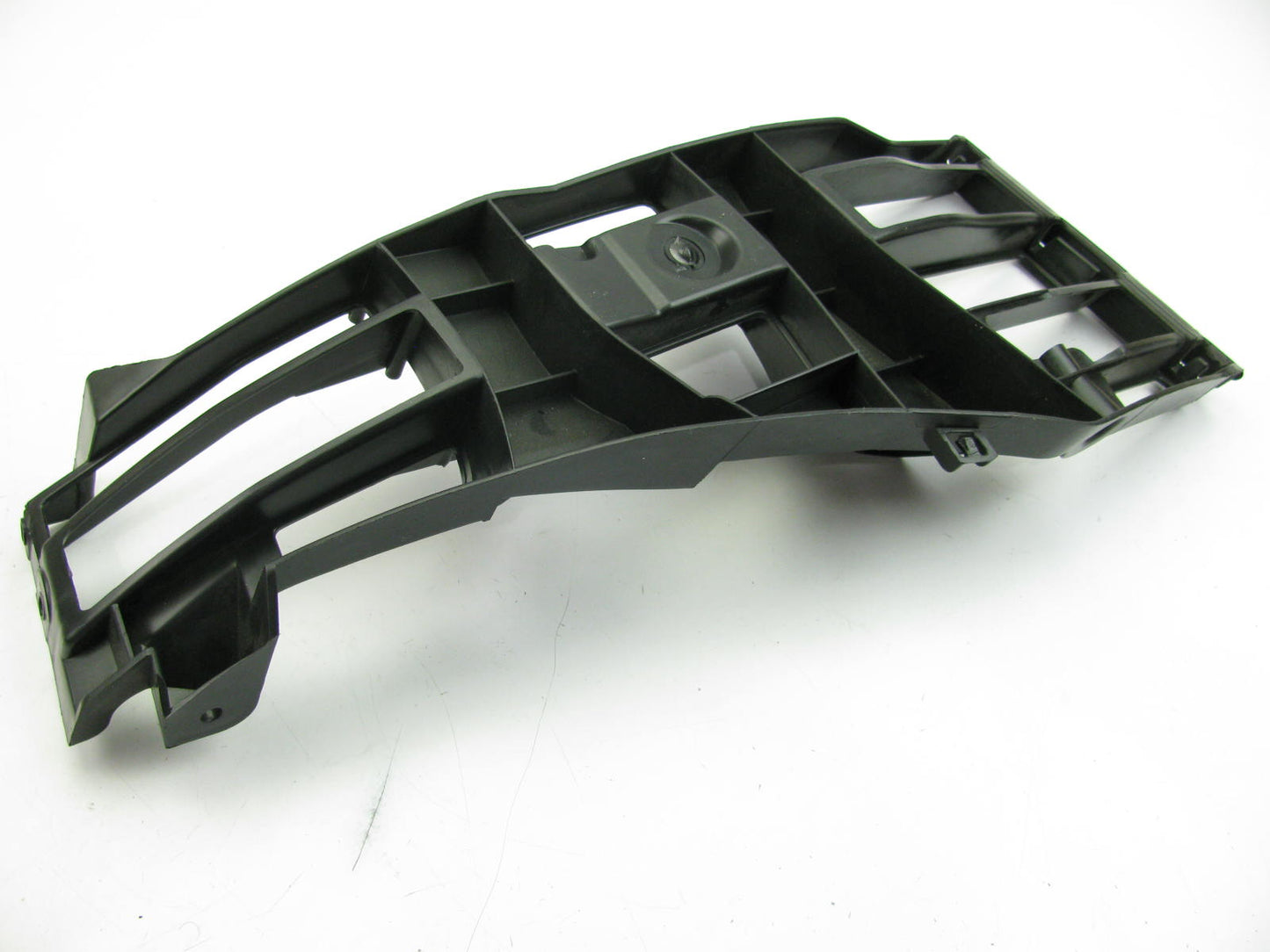 NEW 17068-01023 Rear Bumper Right Support Bracket - 10-13 Mercedes S-Class W221