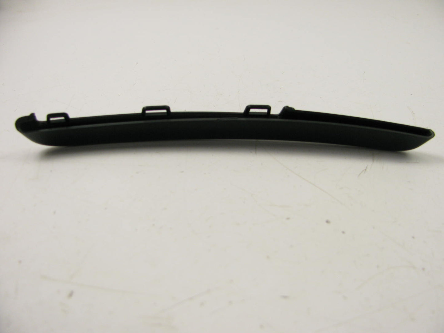 REAR LEFT Bumper Filler Trim Cover 2058802500 2015-2017 MERCEDES-BENZ C63