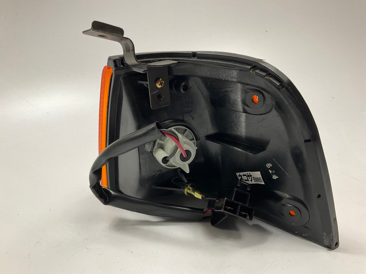 NEW UNBOXED 1988-1989 Mazda 323 BF OEM Koito Right Front Corner Light Lamp
