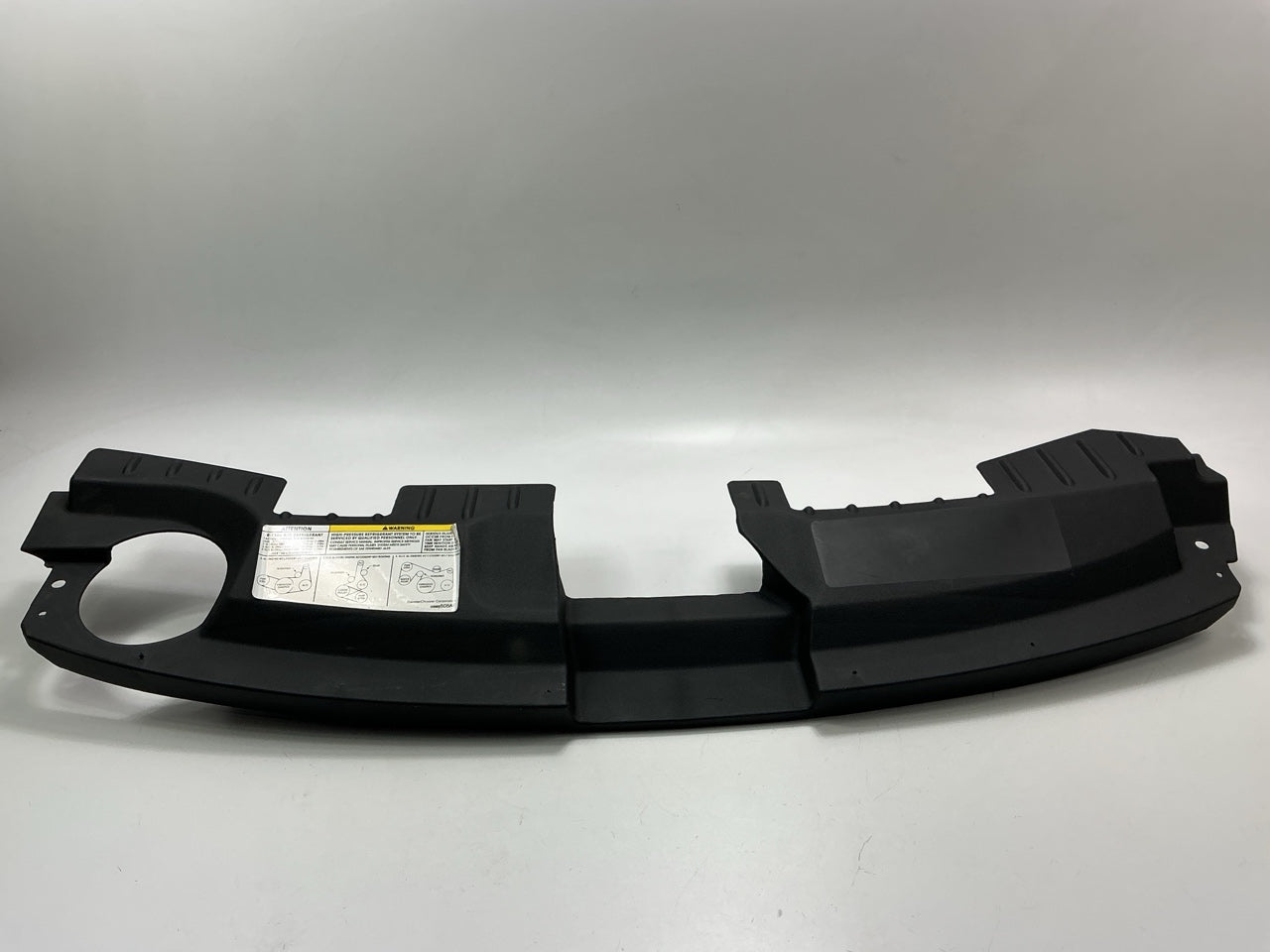 4857217AD Front Radiator Support Cover Grille Bracket For 2001-07 Dodge Caravan