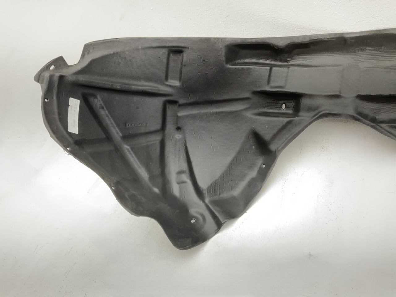 AFTERMARKET Front Right Splash Shield Fender Liner For 2008-14 Dodge Challenger