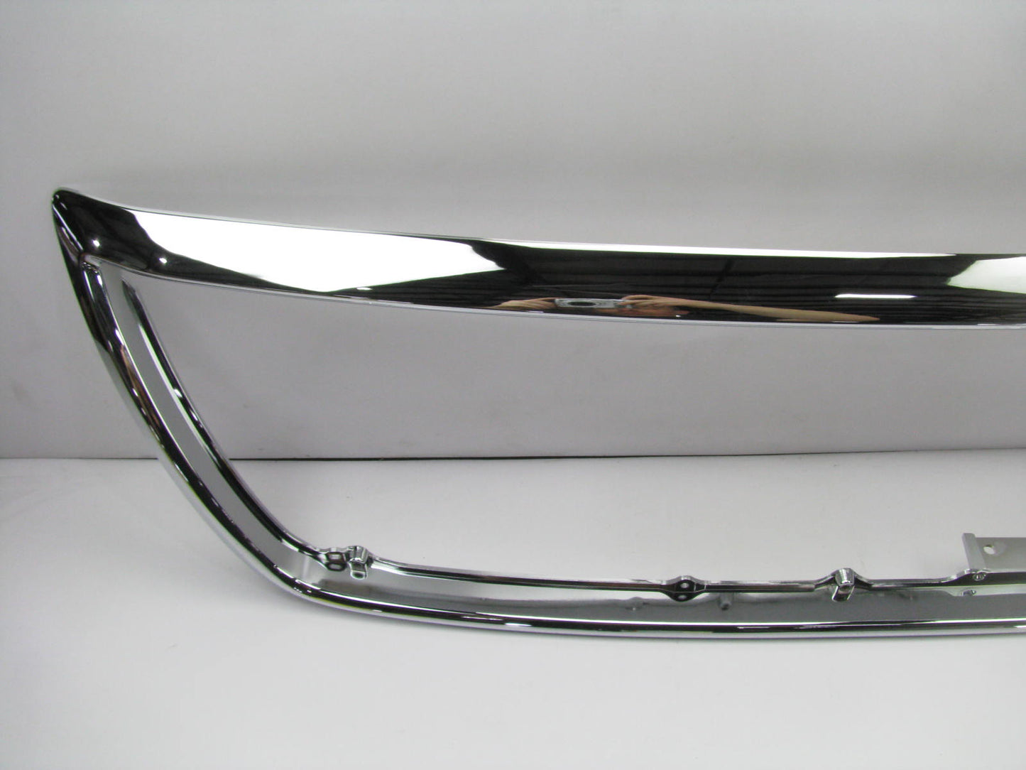 NEW Aftermarket Chrome Grille Surround 53111-50050 For 2004-2006 Lexus LS430