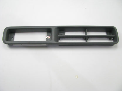 NEW AFTERMARKET Right Front Bumper Fog Light Trim Grille For 1993-97 D21 Pickup