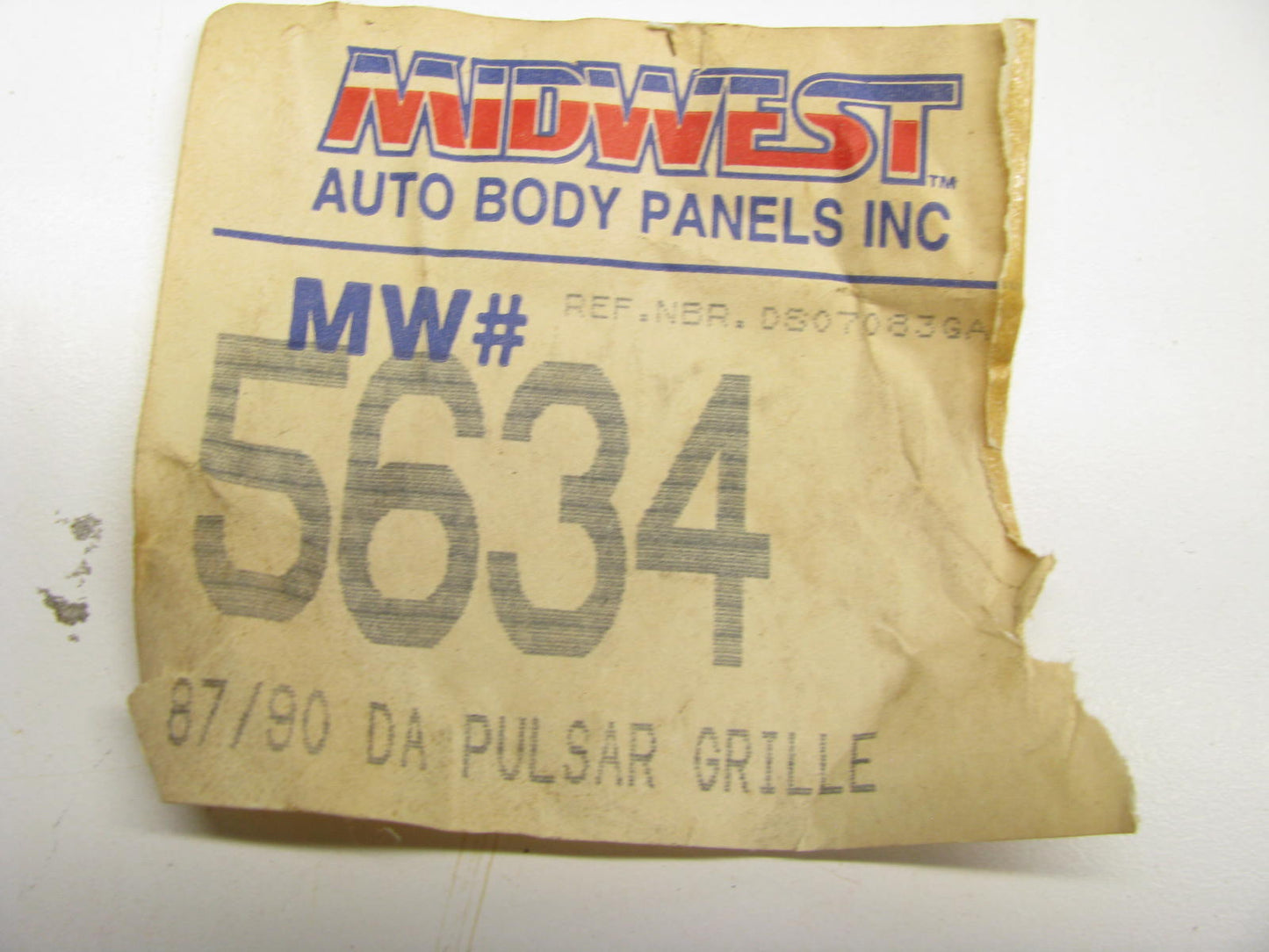 NEW AFTERMARKET Front Grille For 1987-1990 Nissan Pulsar