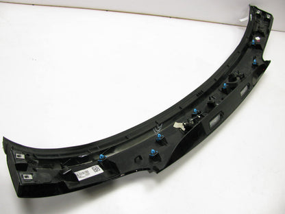 License Lamp Applique 6UA04DX8AA Rear - MINOR DAMAGE -