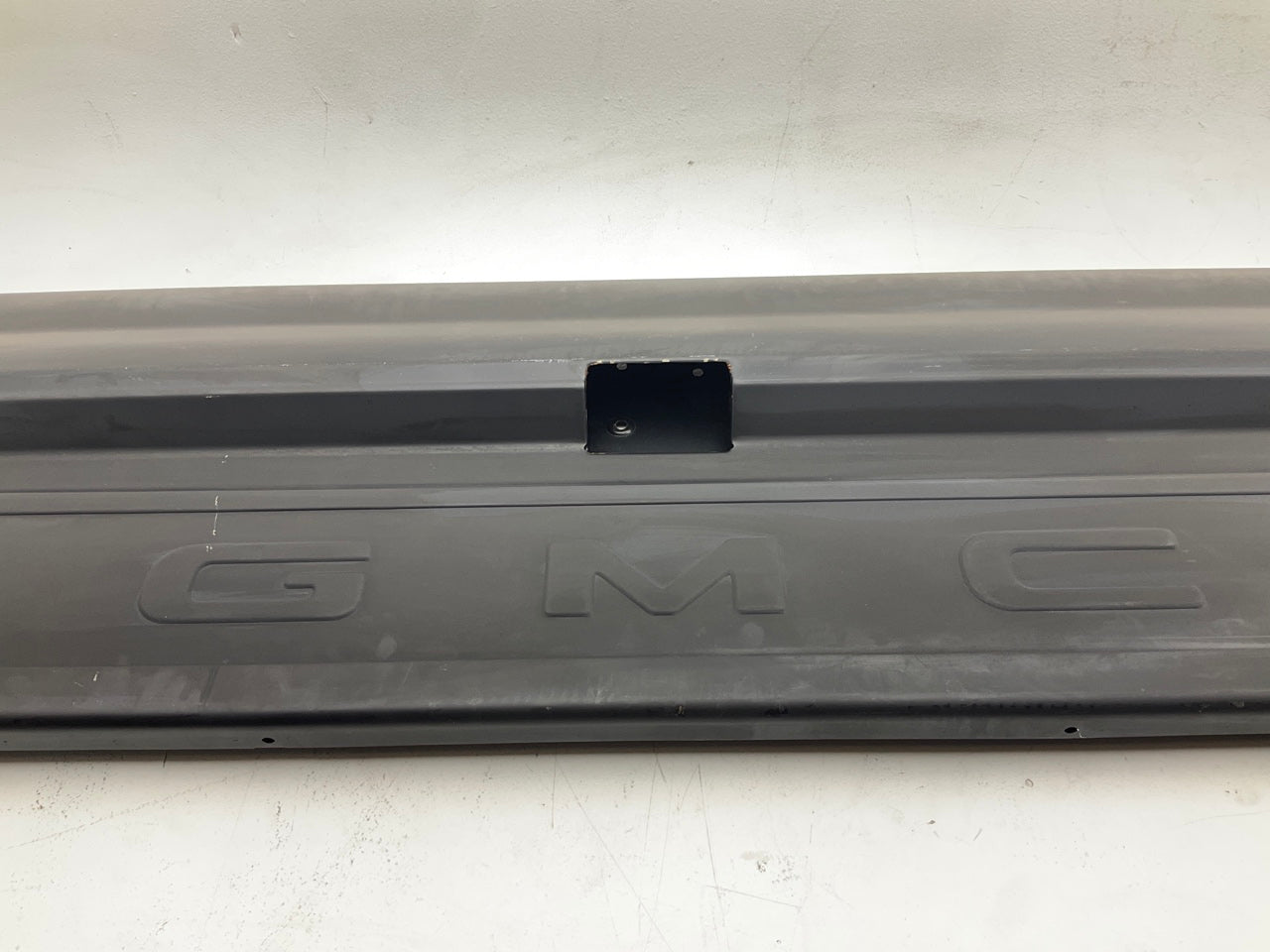 USED AFTERMARKET 925-4967 Fleetside Tailgate 1967-1972 GMC Pickup W/ GMC Letters
