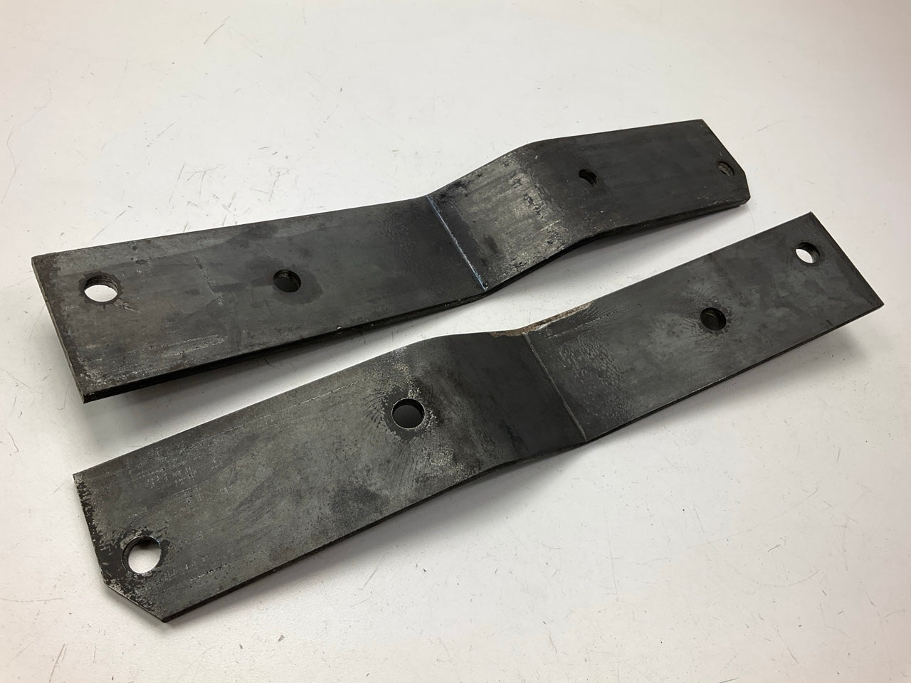 Fey 92500 Rear Bumper Mounting Bracket  Kit 1967-1972 Chevy/GMC C/K Pickup Truck