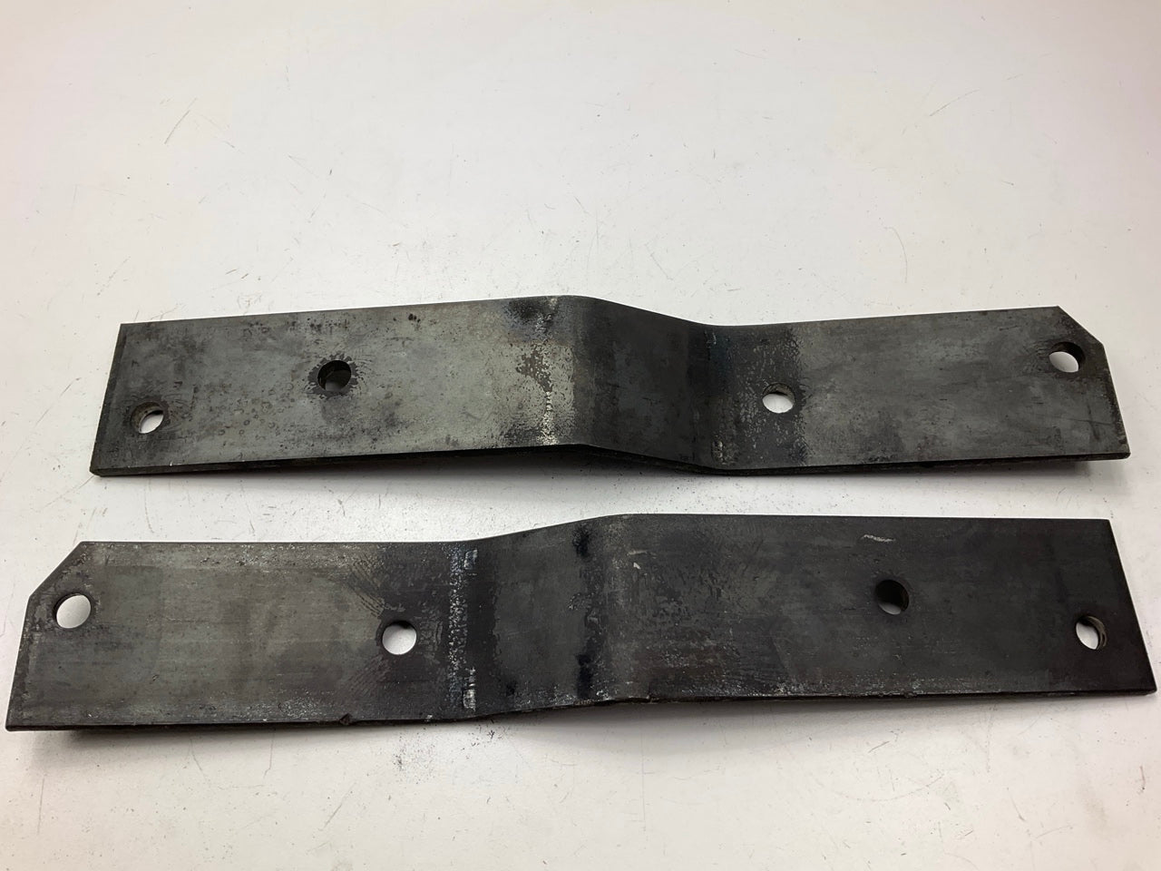 Fey 92500 Rear Bumper Mounting Bracket  Kit 1967-1972 Chevy/GMC C/K Pickup Truck