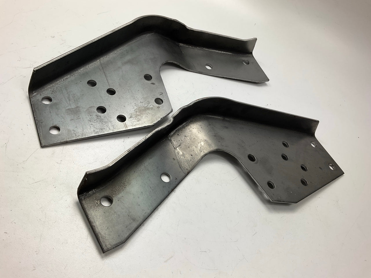 FEY 95300 Rear Bumper Mounting Mount Bracket Kit For 1986-1997 Nissan D21 Pickup