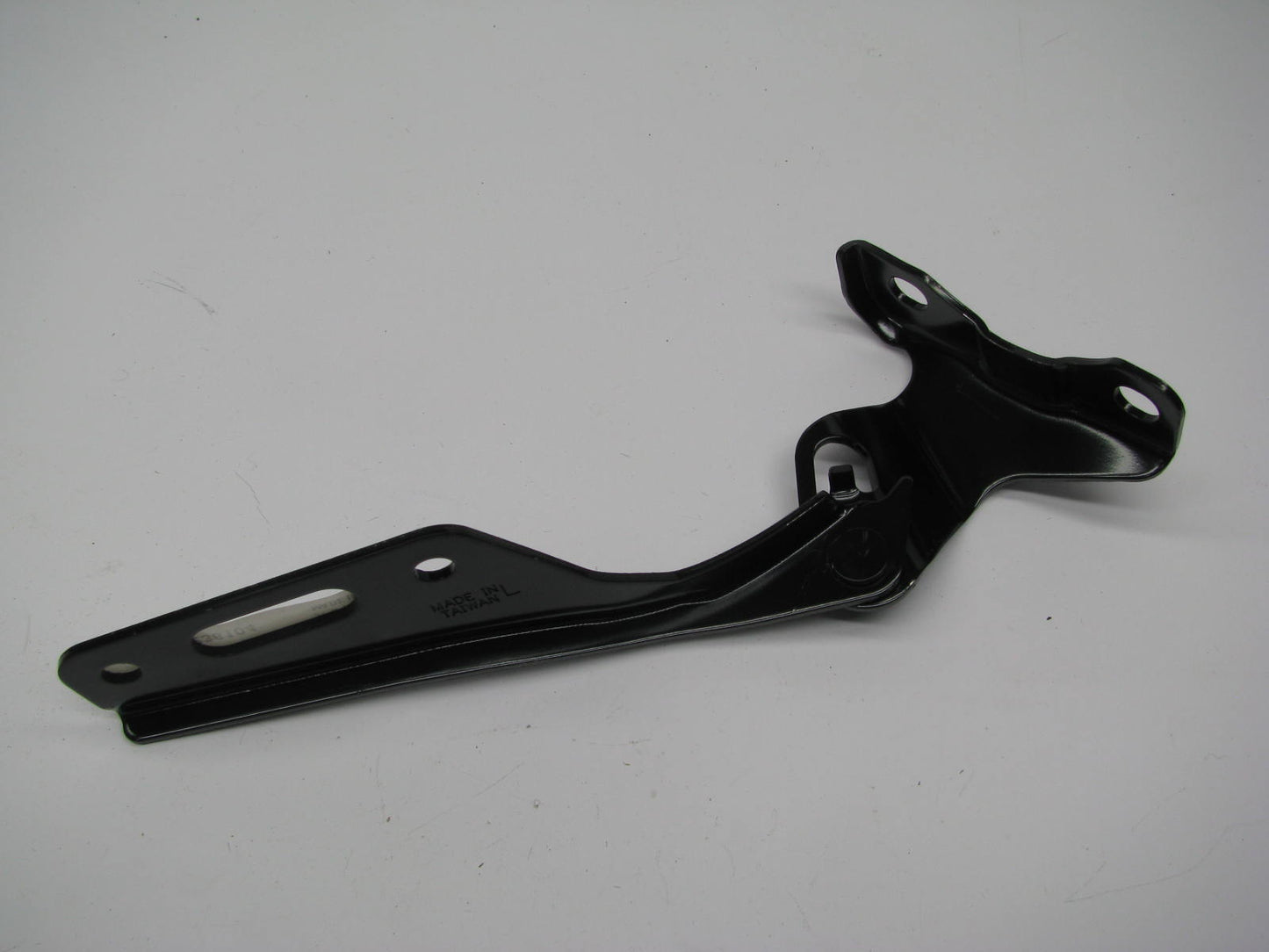 Left LH Driver Side Hood Hinge AC1236104 For 2005-2008 Acura TL Sedan 4-Door