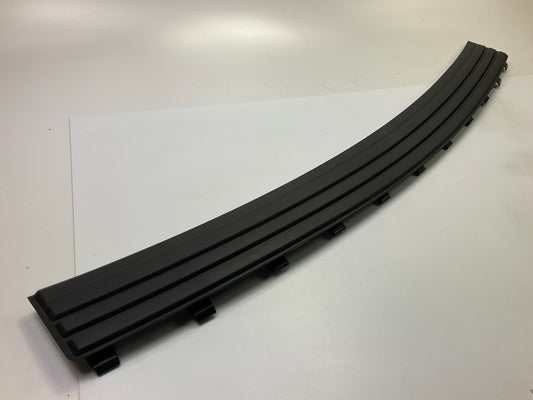 AM99009PA Rear Bumper Step Pad For 2011-2019 Jeep Grand Cherokee, CH1191113