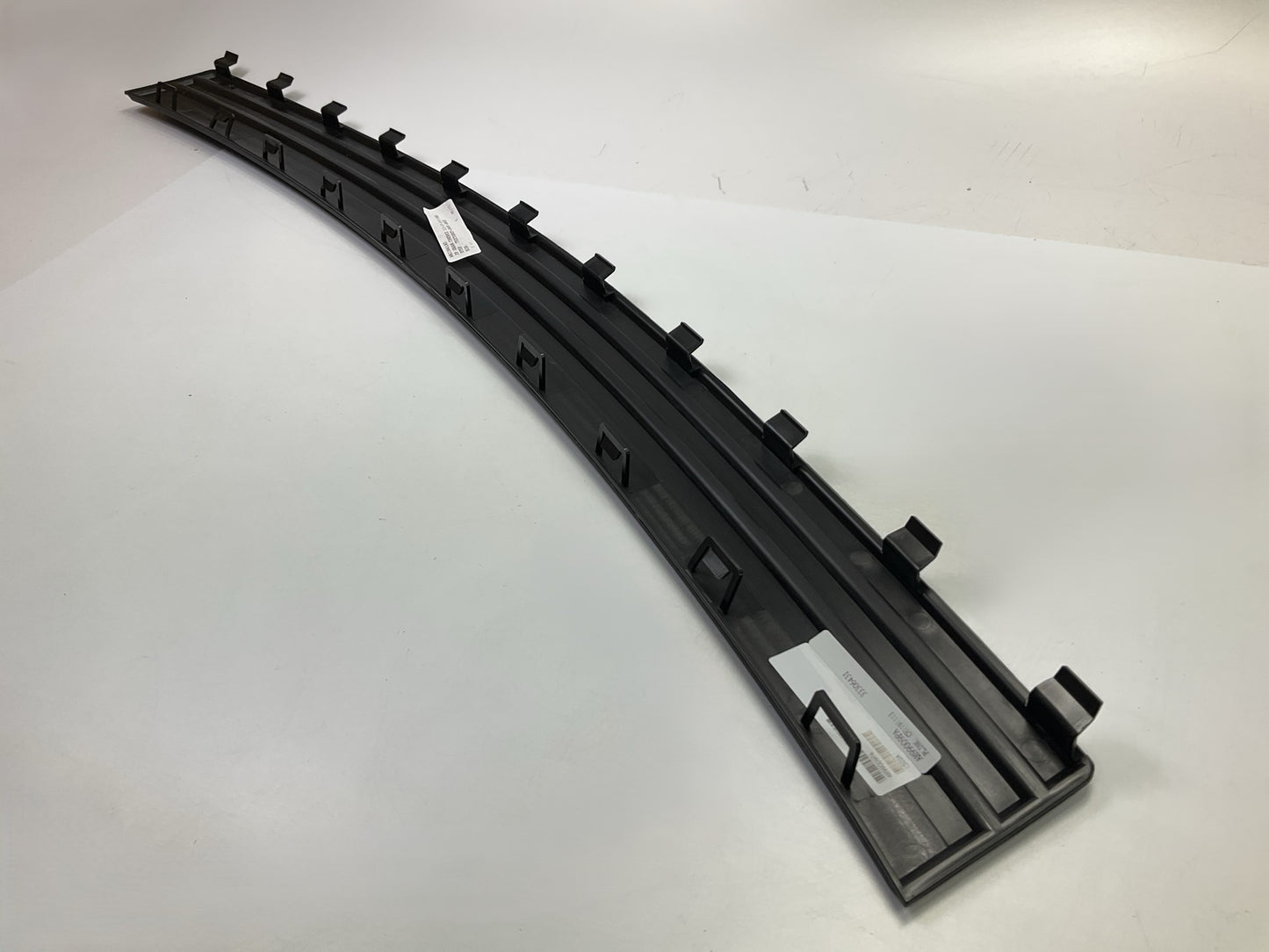 AM99009PA Rear Bumper Step Pad For 2011-2019 Jeep Grand Cherokee, CH1191113