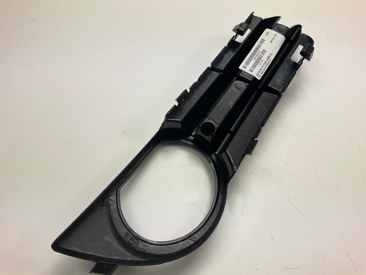 NEW AFTERMARKET Fog Light Driving Lamp Driver Left Side Trim Bezel AU1038103