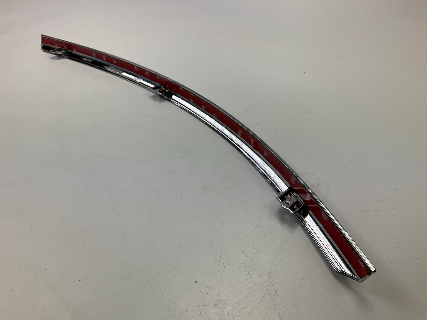 NEW AFTERMARKET - FRONT RIGHT Bumper Cover Moulding Trim 05-11 Audi A6