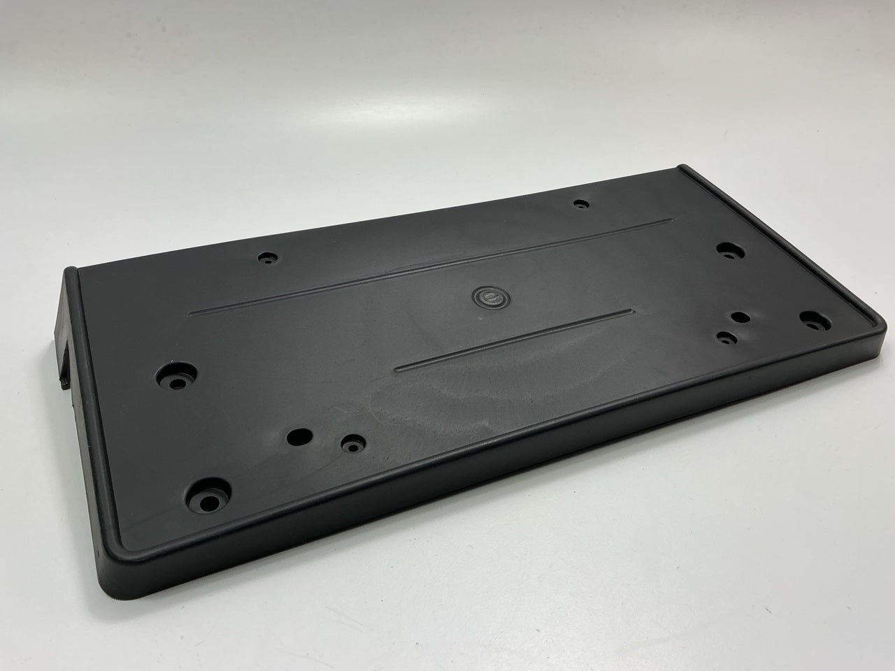 NEW AFTERMARKET BM1068118 Front License Plate Bracket 13-15 BMW X1 M Pack.