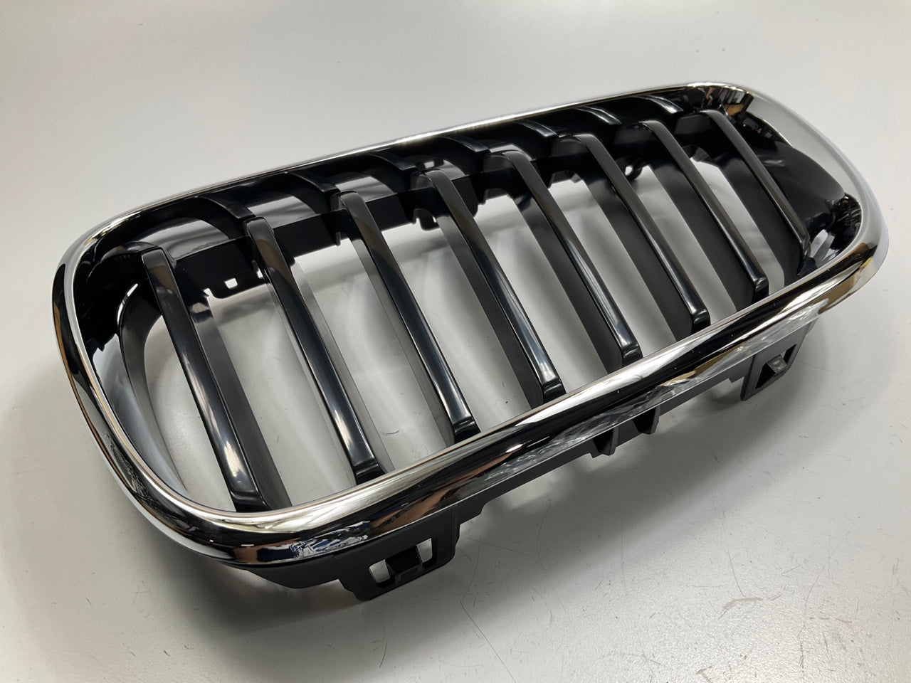 NEW AFTERMARKET BM1200274 Front Left Upper Grille Black & Chrome Bars