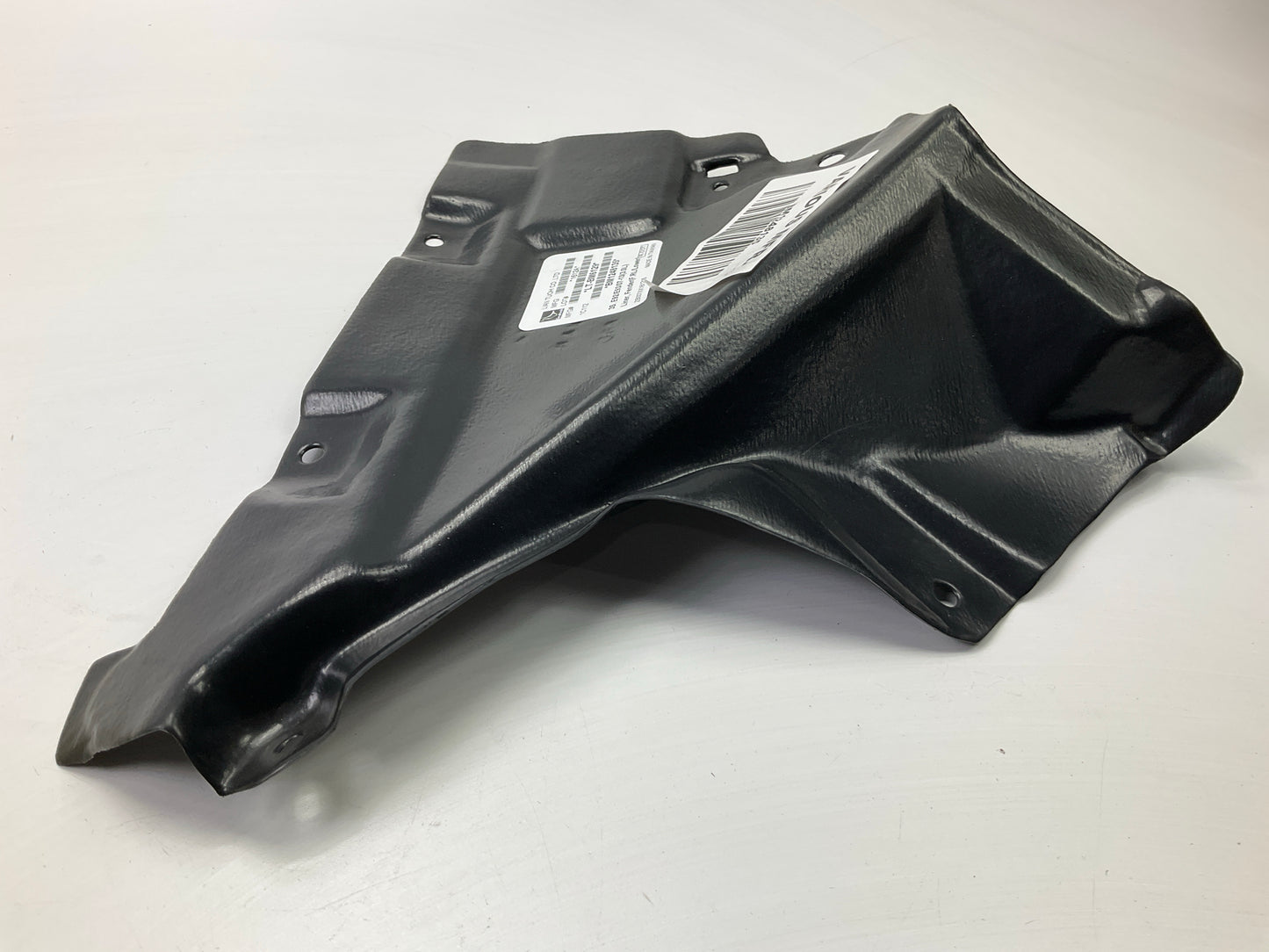 NEW AFTERMARKET - Rear Left Fender Liner Splash Guard BM1248135