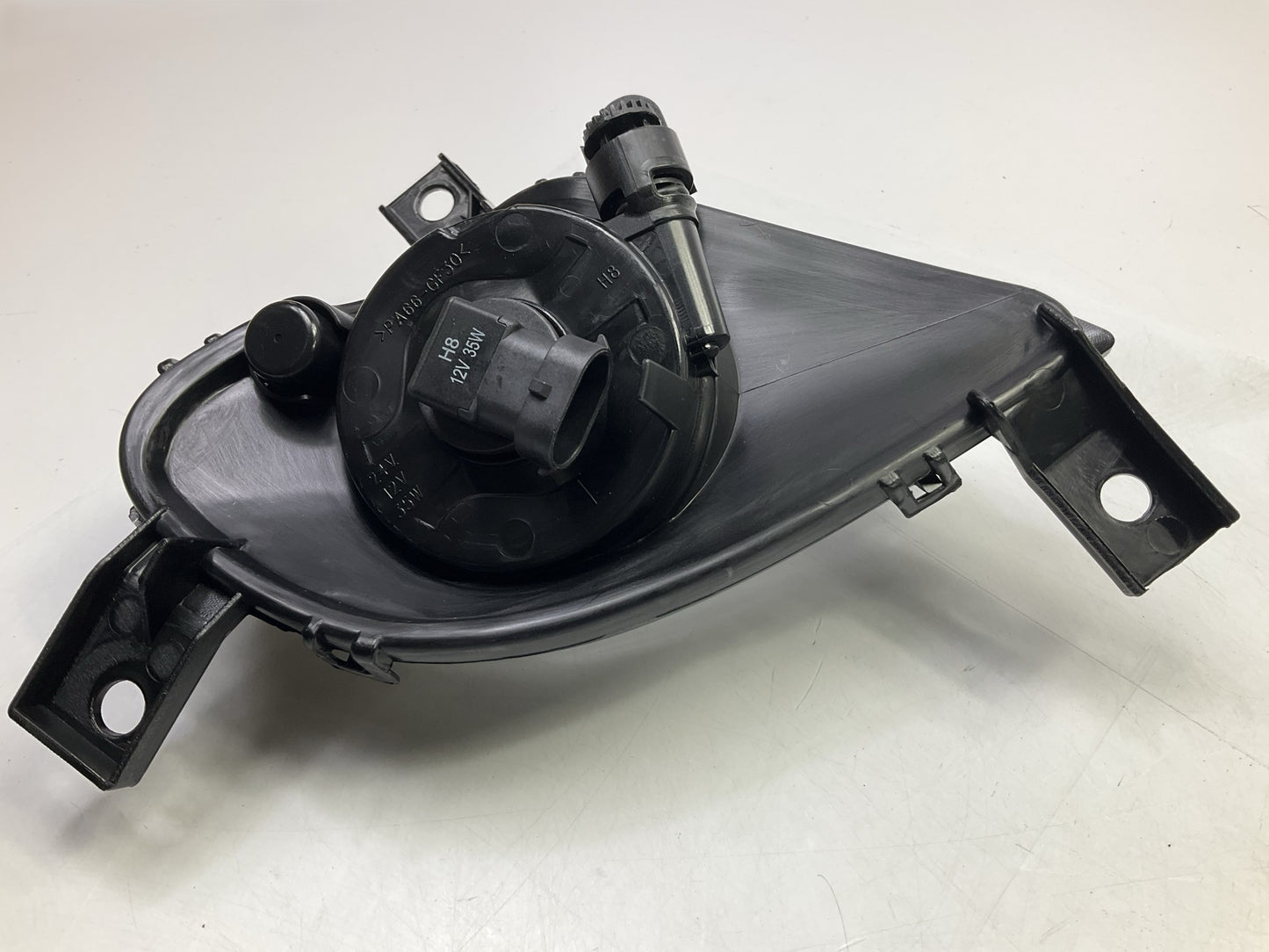 NEW BM2592137 Aftermarket Left Fog Light Lamp - 2009-2011 BMW E90 Sedan