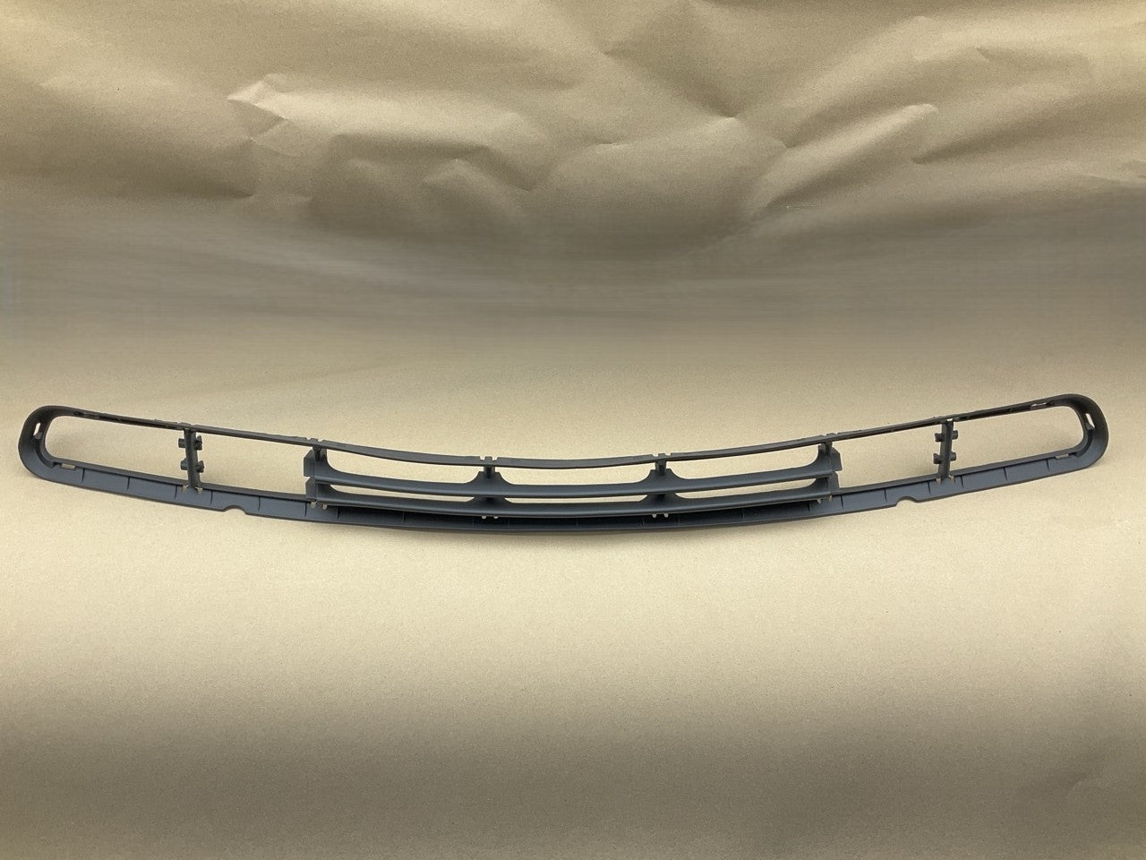 New Aftermarket Front Bumper Cover Grille - 1999-2001 BMW E46 3 Series Sedan